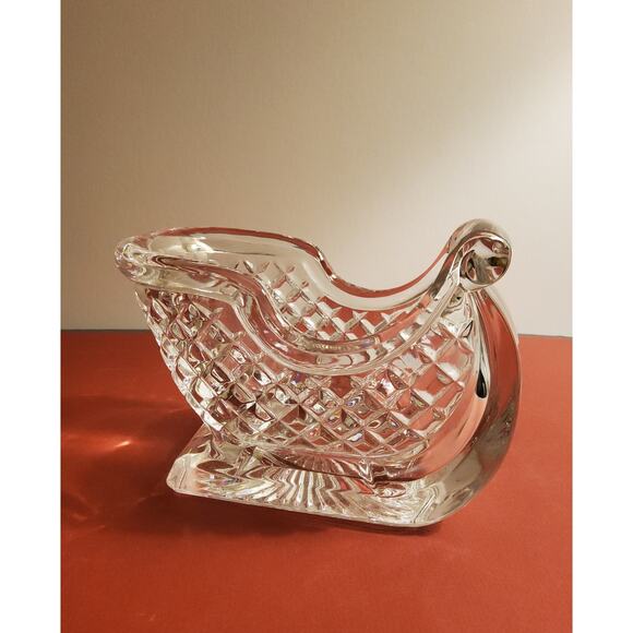 Heavy Crystal Sleigh Candy Dish / Centerpiece - Picture 3 of 3
